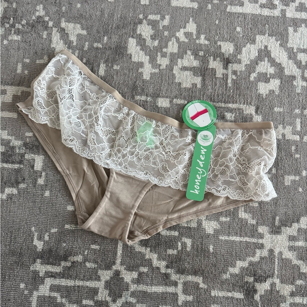 Honeydew Intimates Skin Lace Panties NWT M beige underwear lace detailing